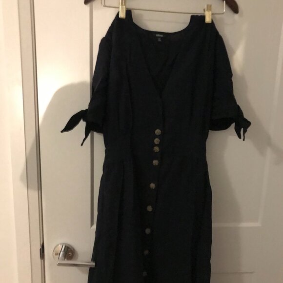 Buffalo David Bitton Mariposa Tie-Accent Sleeve Midi Dress - Picture 1 of 7